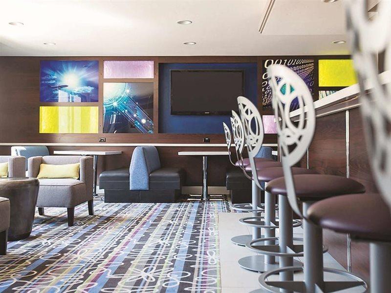 Spark By Hilton San Jose Airport Exterior photo
