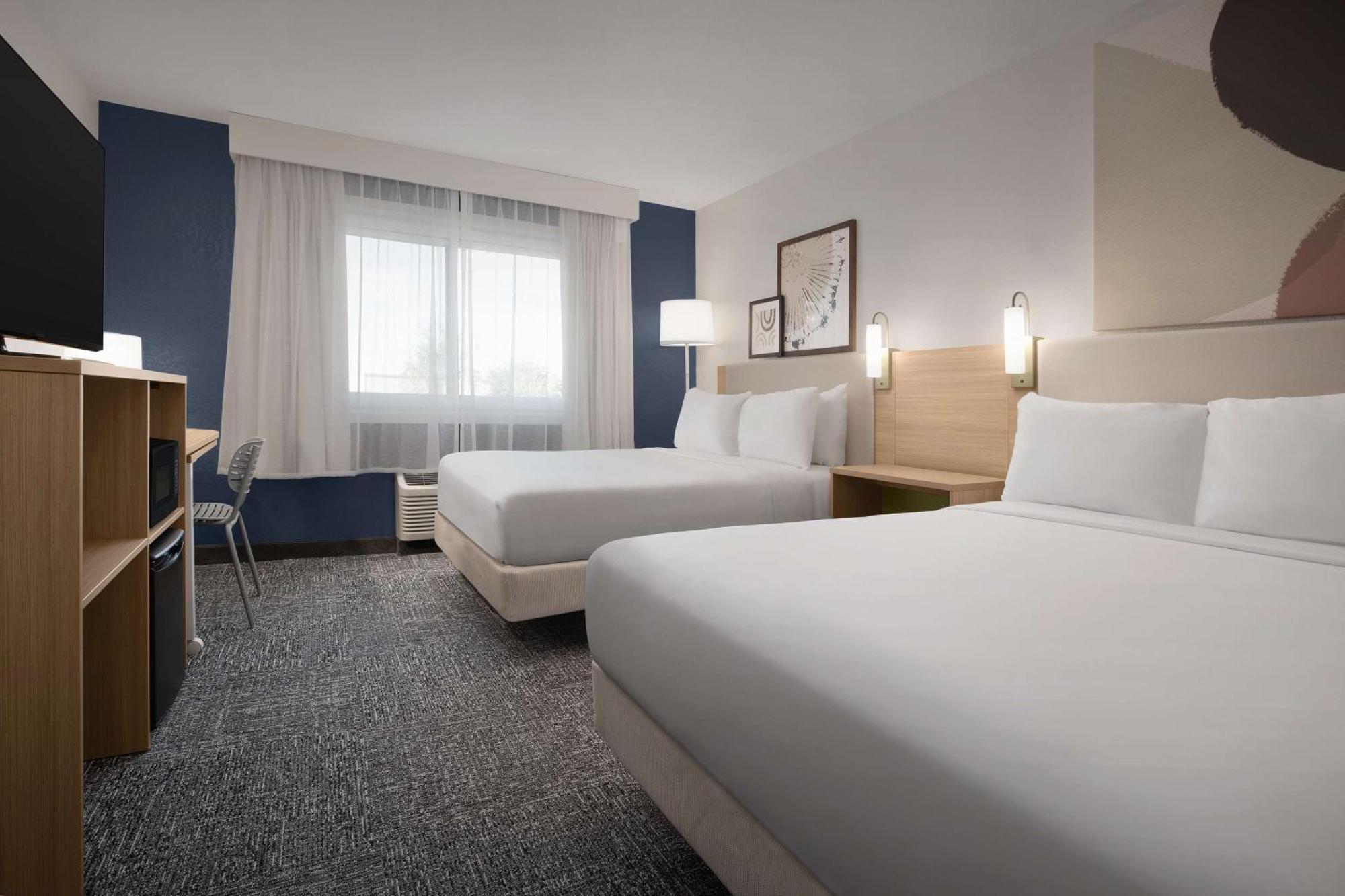 Spark By Hilton San Jose Airport Exterior photo