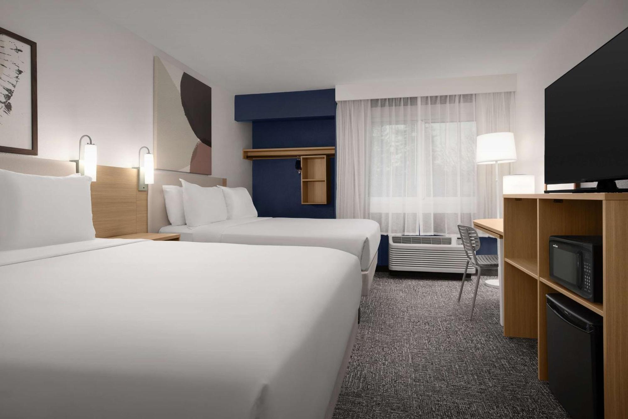 Spark By Hilton San Jose Airport Exterior photo